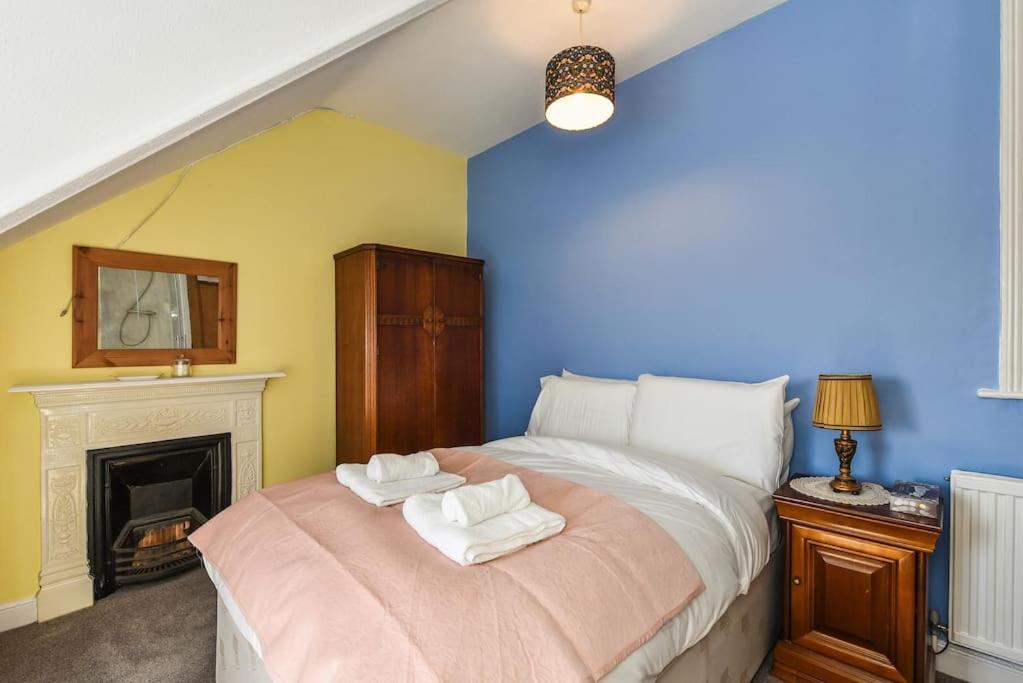 Traditional 3-Bed Property In Pontcanna With Parking Cardiff Extérieur photo