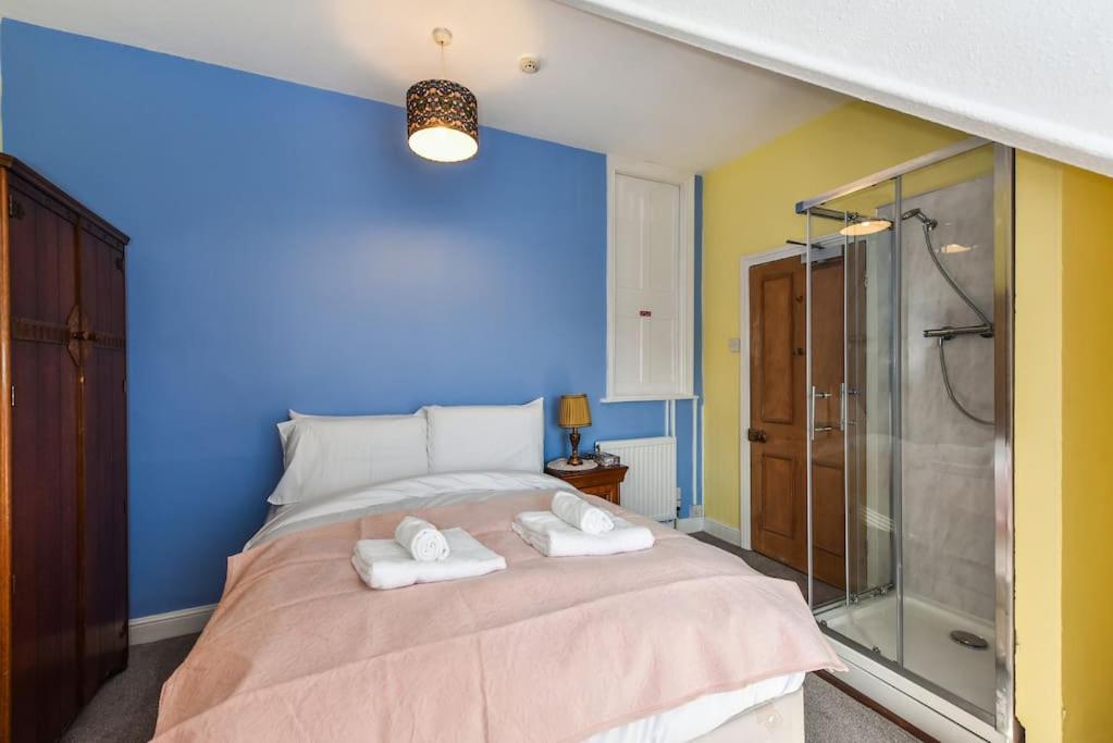 Traditional 3-Bed Property In Pontcanna With Parking Cardiff Extérieur photo