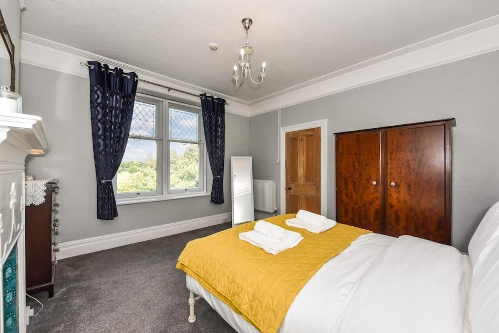 Traditional 3-Bed Property In Pontcanna With Parking Cardiff Extérieur photo